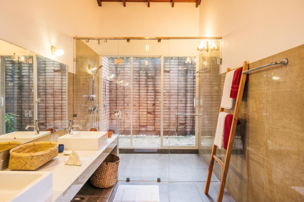 Santi Beach House With Pool & Beach Велигама Экстерьер фото